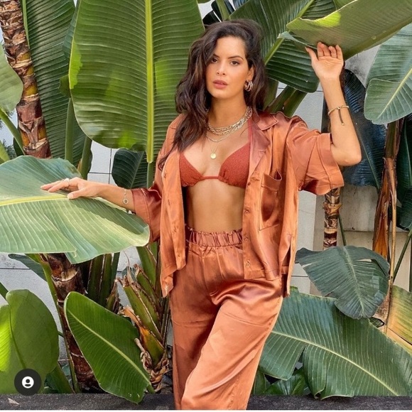 LAST Set-NWT Zara 2-P Satin Pajama Shirt & Pants - Picture 5 of 12